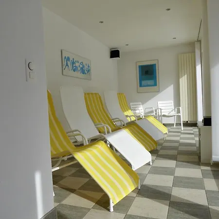 Chasa Vaidum Apartment *