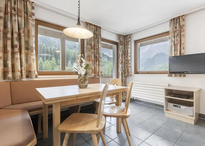 Chasa Vaidum By Mein - Mountain Homes Daire