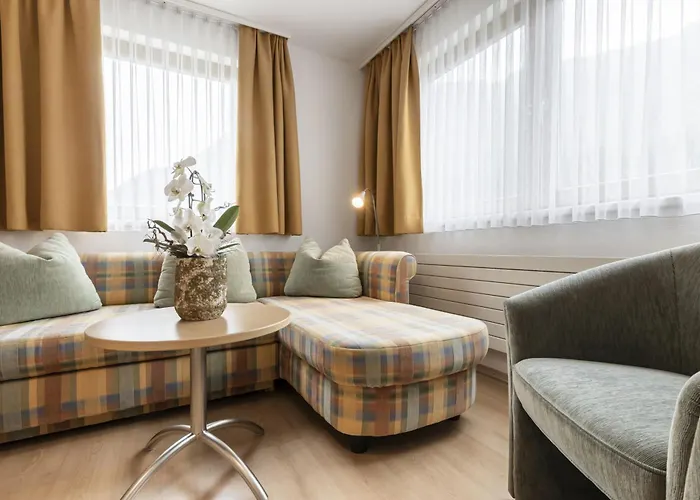 Chasa Vaidum By Mein - Mountain Homes