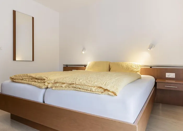 Chasa Vaidum By Mein - Mountain Homes *