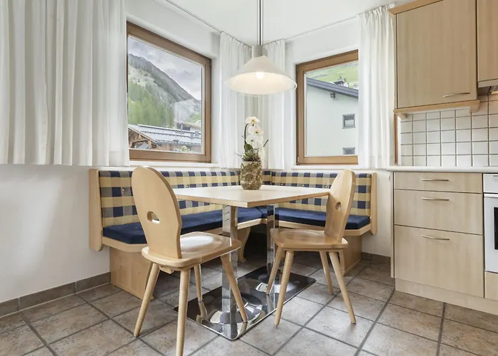 Chasa Vaidum By Mein - Mountain Homes