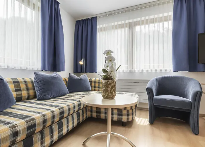 Chasa Vaidum By Mein - Mountain Homes