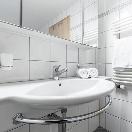 Chasa Vaidum By Mein - Mountain Homes Apartment