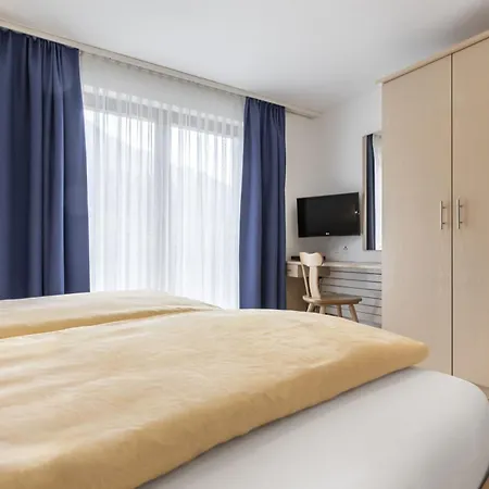 Chasa Vaidum By Mein - Mountain Homes Apartment *